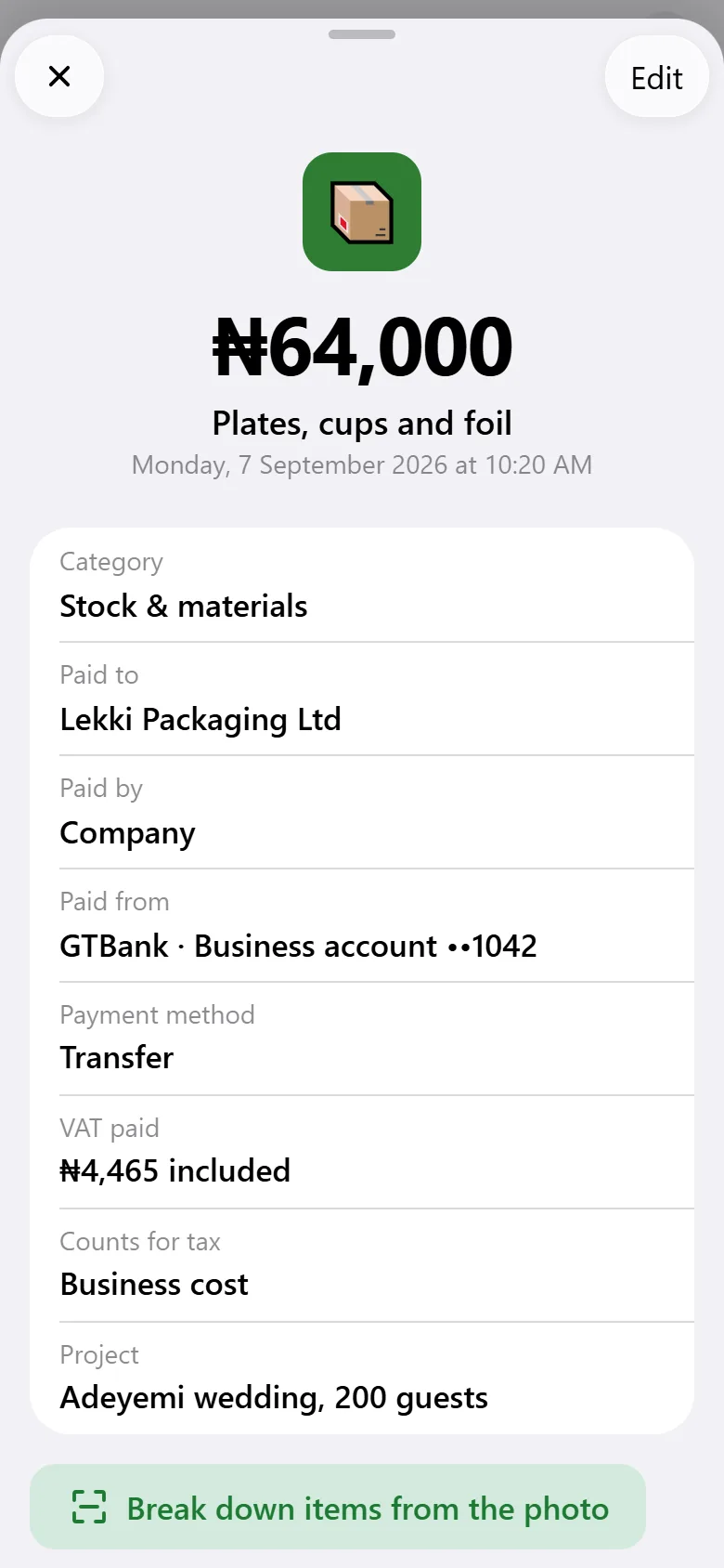 An expense for packaging with 7.5% VAT, vendor, project and the receipt photo attached